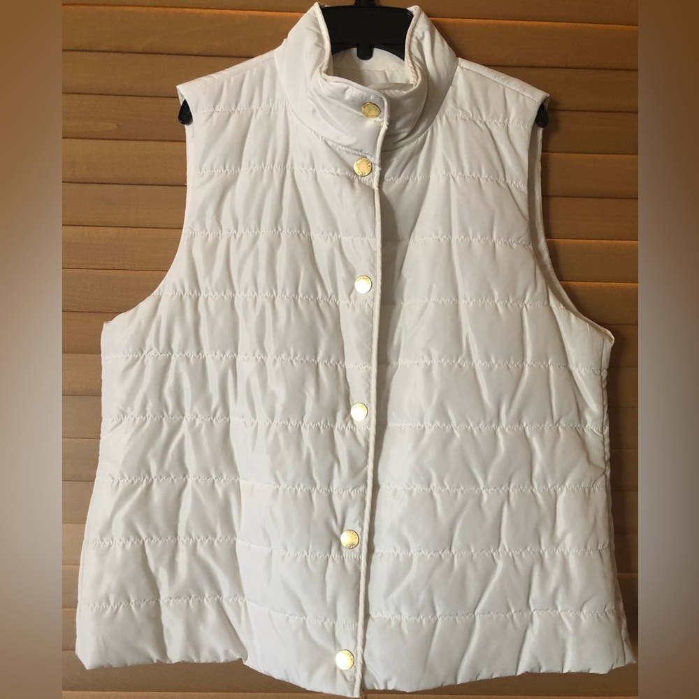 MICHAEL KORS NWOT CREAM COLOR PUFFER VEST WITH GOLD MK SNAP CLOSURE. SIZE LARGE - Picture 8 of 8